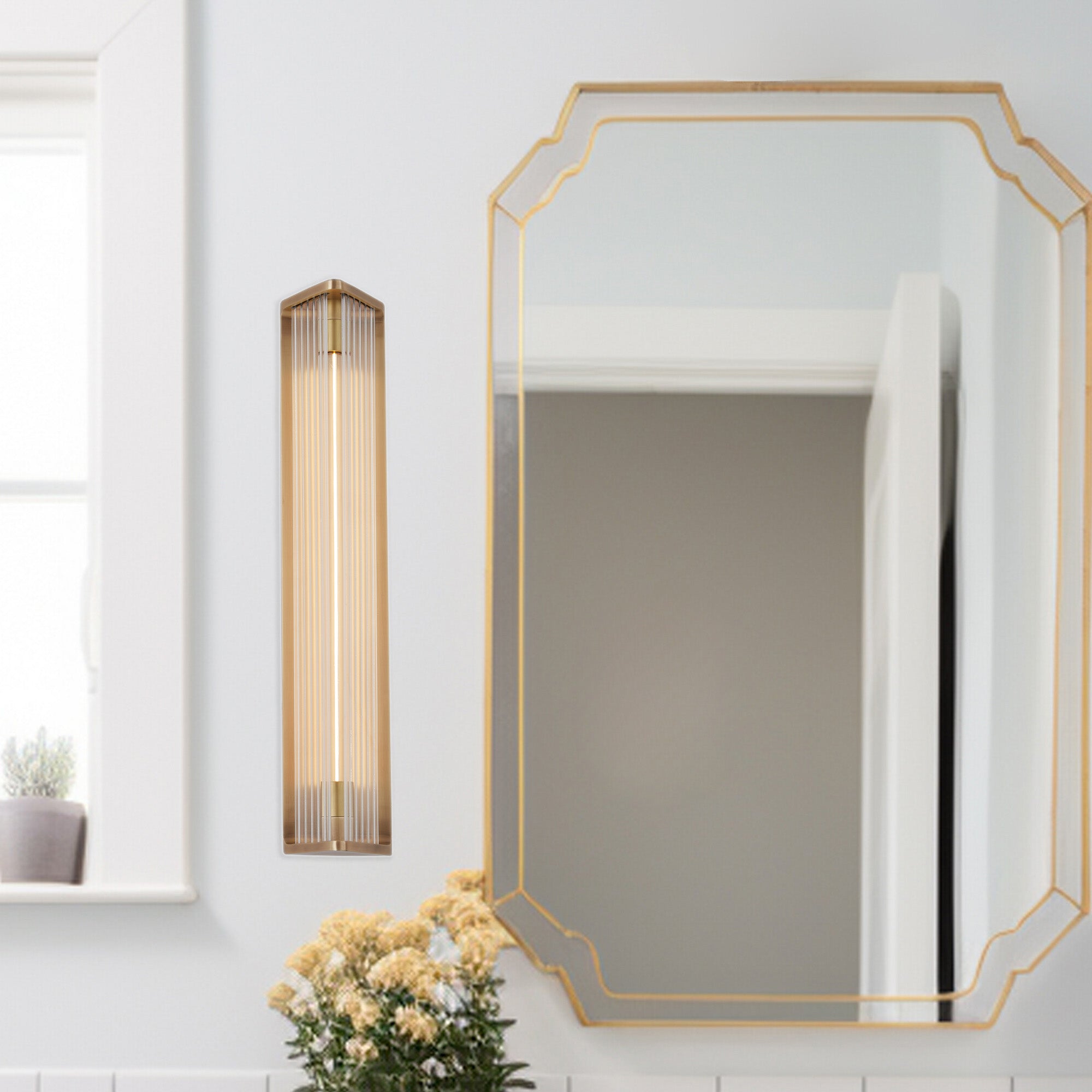 Sabre 23-in Wall/Vanity Light – Kuzco Lighting