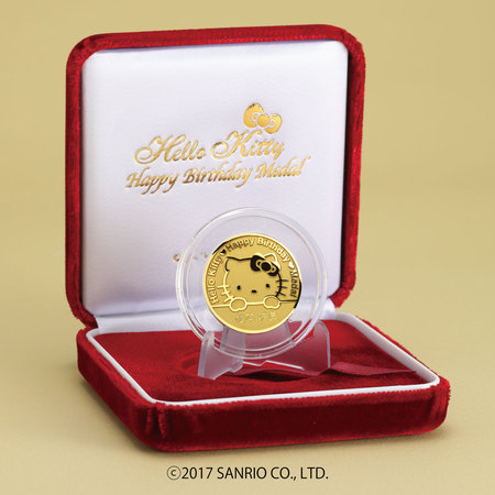 純金、純銀製 ハローキティのお誕生おめでとう！！メダル 予約受付開始