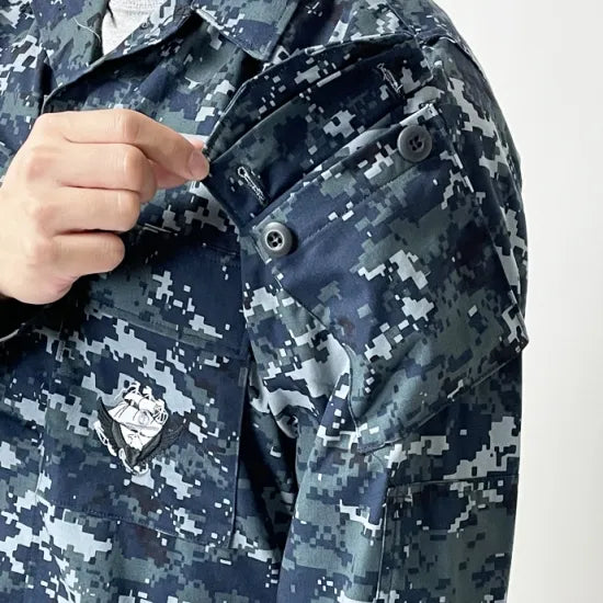 アメリカ海軍 U.S.NAVY ピクセルブルー デジタルカモ NWU ジャケット
