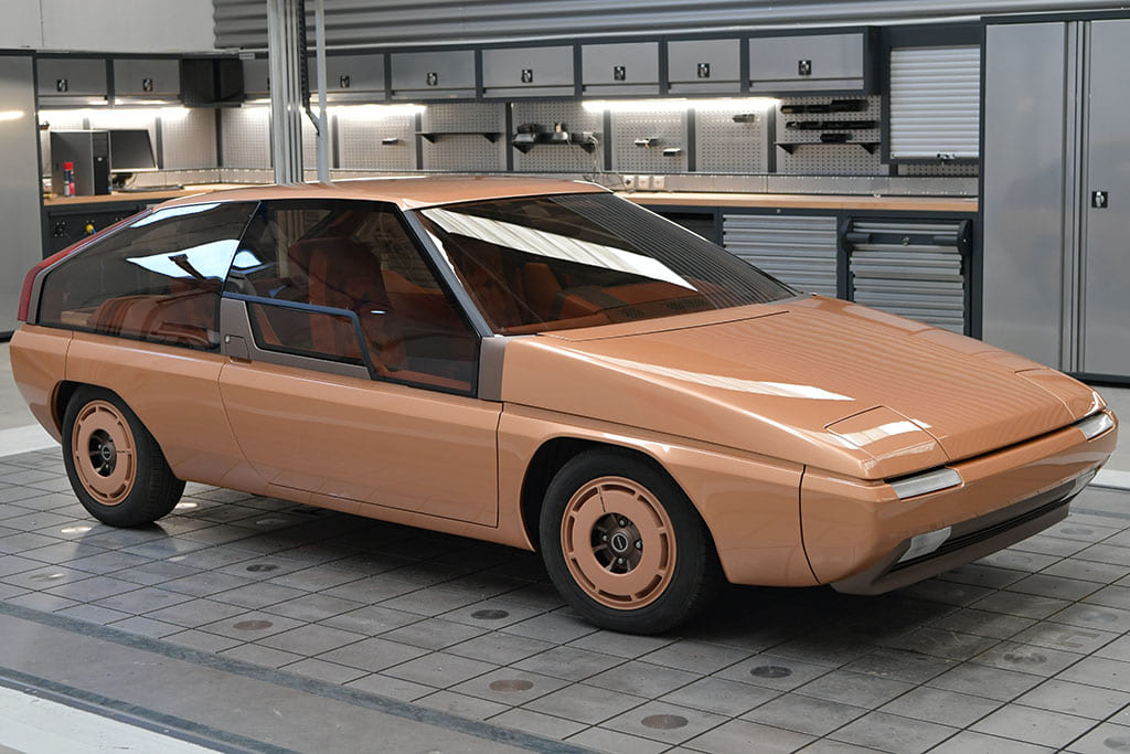 1981年の東京モーターショーで発表されたマツダ幻のショーカー『MX-81