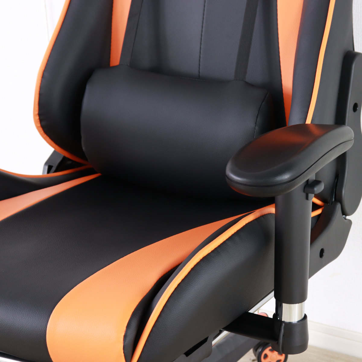 ゲーミングチェア 疲れにくい 座面高44～54cm 肘可動 フットレスト