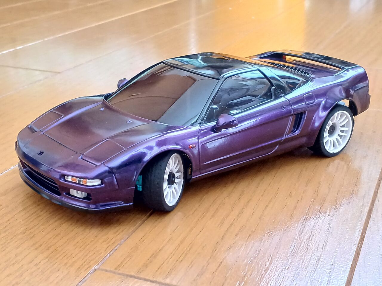 2025/1/2の作業：京商 Mini-Z RWD NSX(NA1)ボディの改修② : お父さん