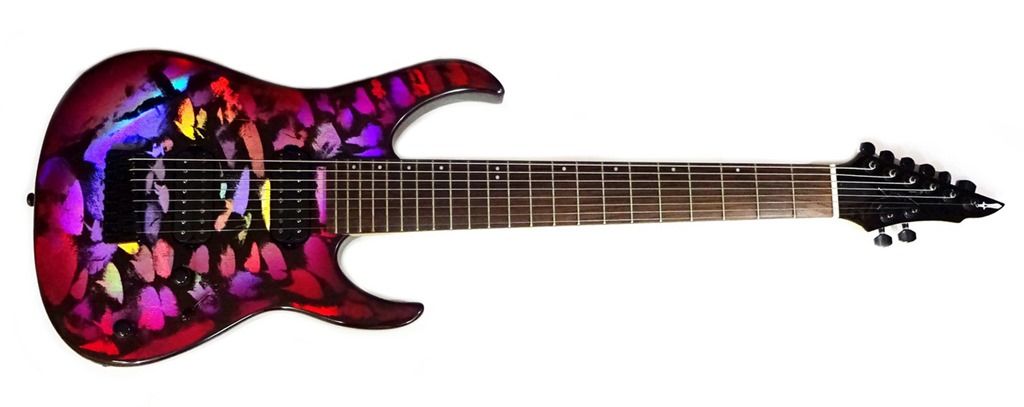 SPEAR GUITARの固定ブリッジタイプの8弦ギター》 : アキラのMETAL MANIACS.