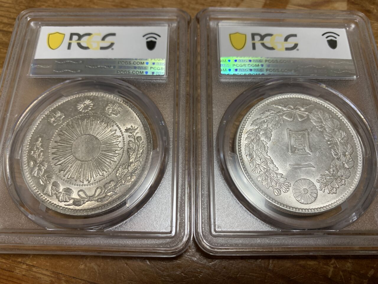 憧れの明治3年旧1圓銀貨買ったよ・ちょっとガッカリしたよ