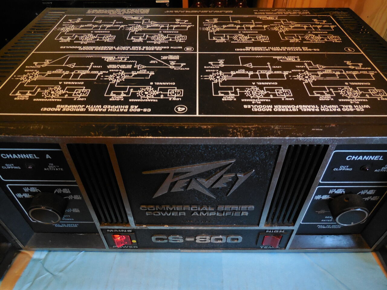 PEAVEY CS-800 Power Ampを試してみよう : B級オーディオ奮戦記