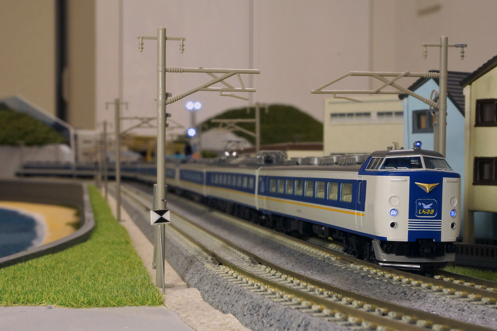 TOMIX 92925/92927 485系「しらさぎ」Y02/Y13編成 : どみやんの写真帳