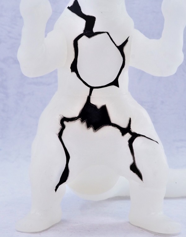 ウルトラ怪獣シリーズ エレキング 蓄光ver. レビュー : おもちゃの巣