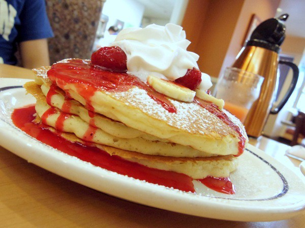 ハワイオアフ島 ワイキキ】 IHOP アイホップ ワイキキ店 : パンケーキ