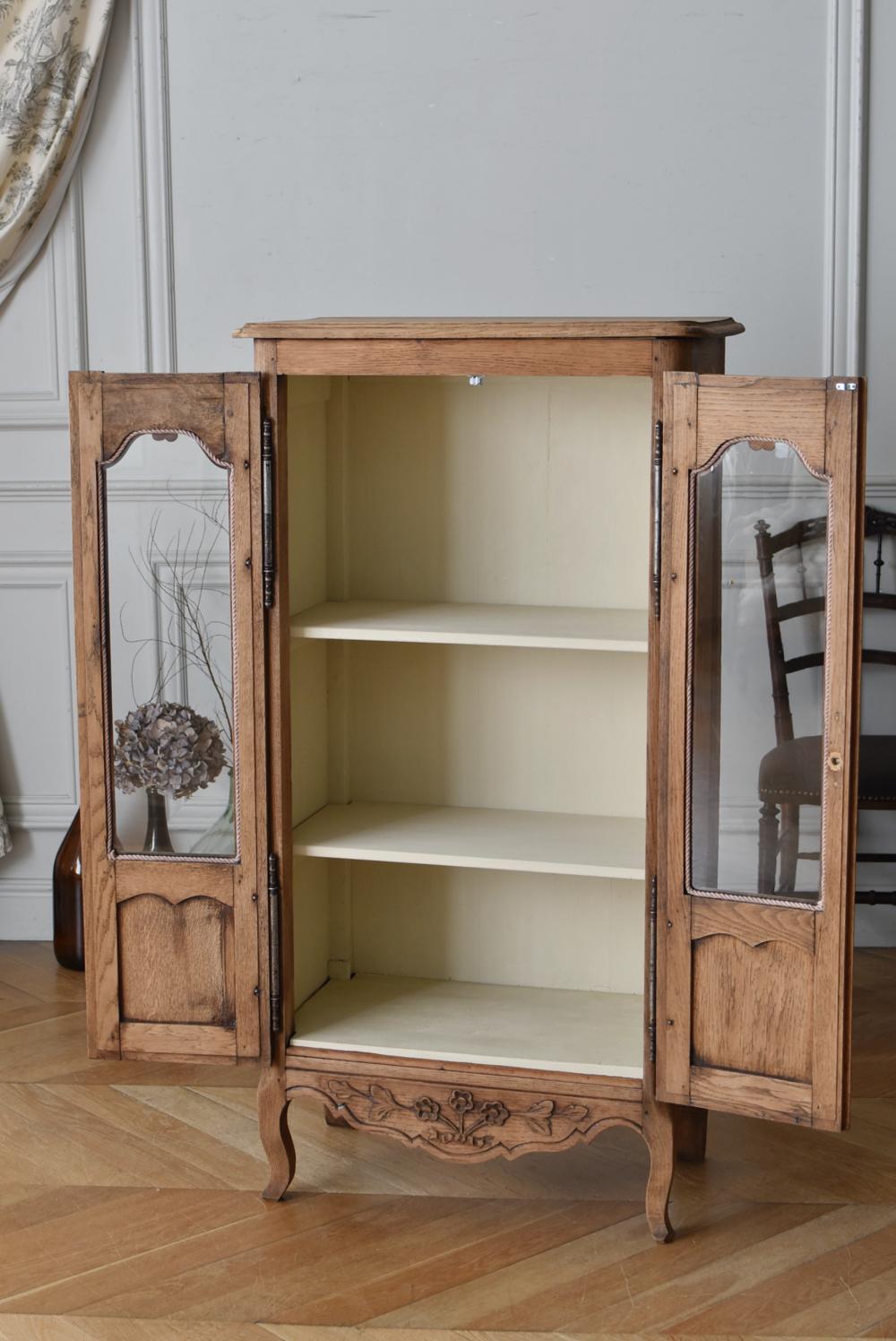 フレンチガラスキャビネット.5 フランスアンティーク家具 剥離家具