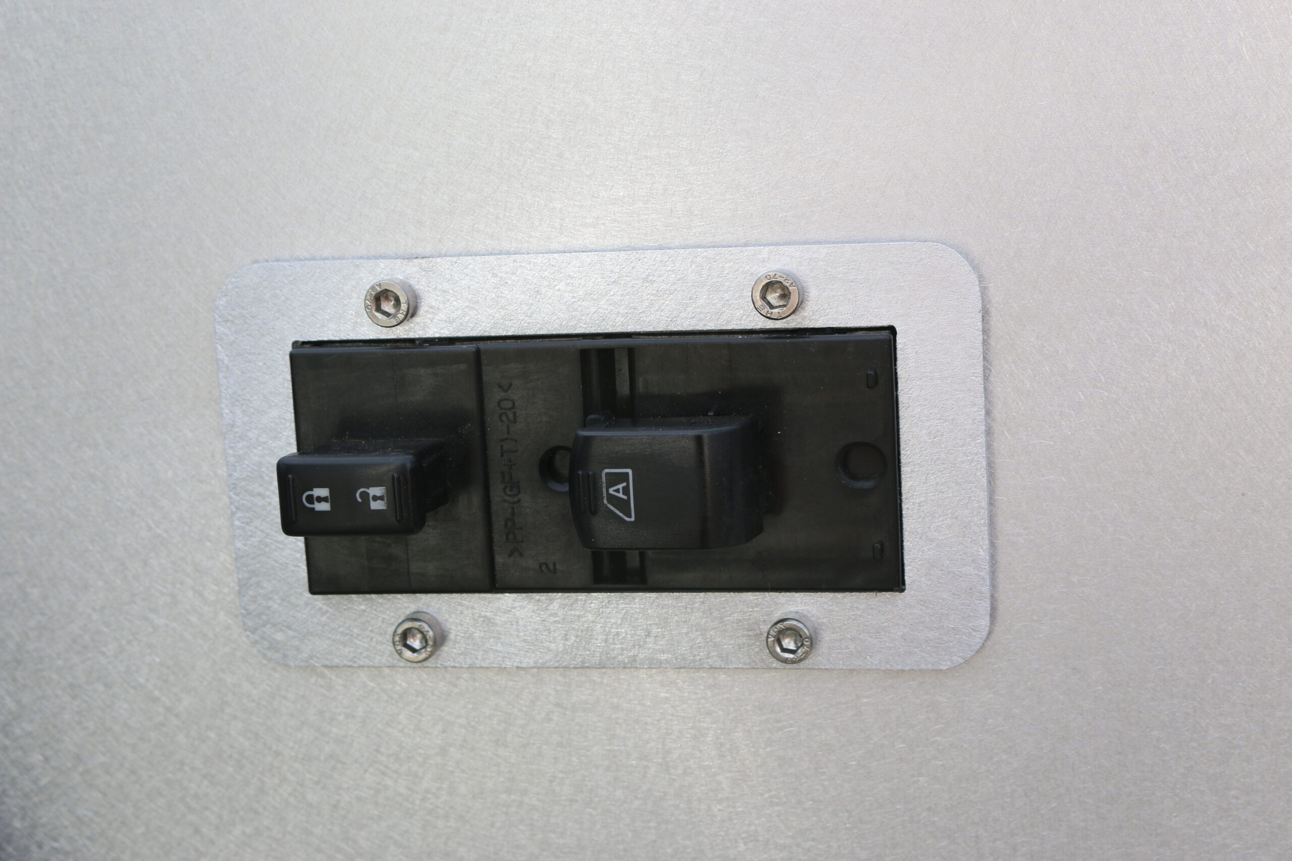 Get it Fast! 350Z Aluminum Door Panels – LRB Speed