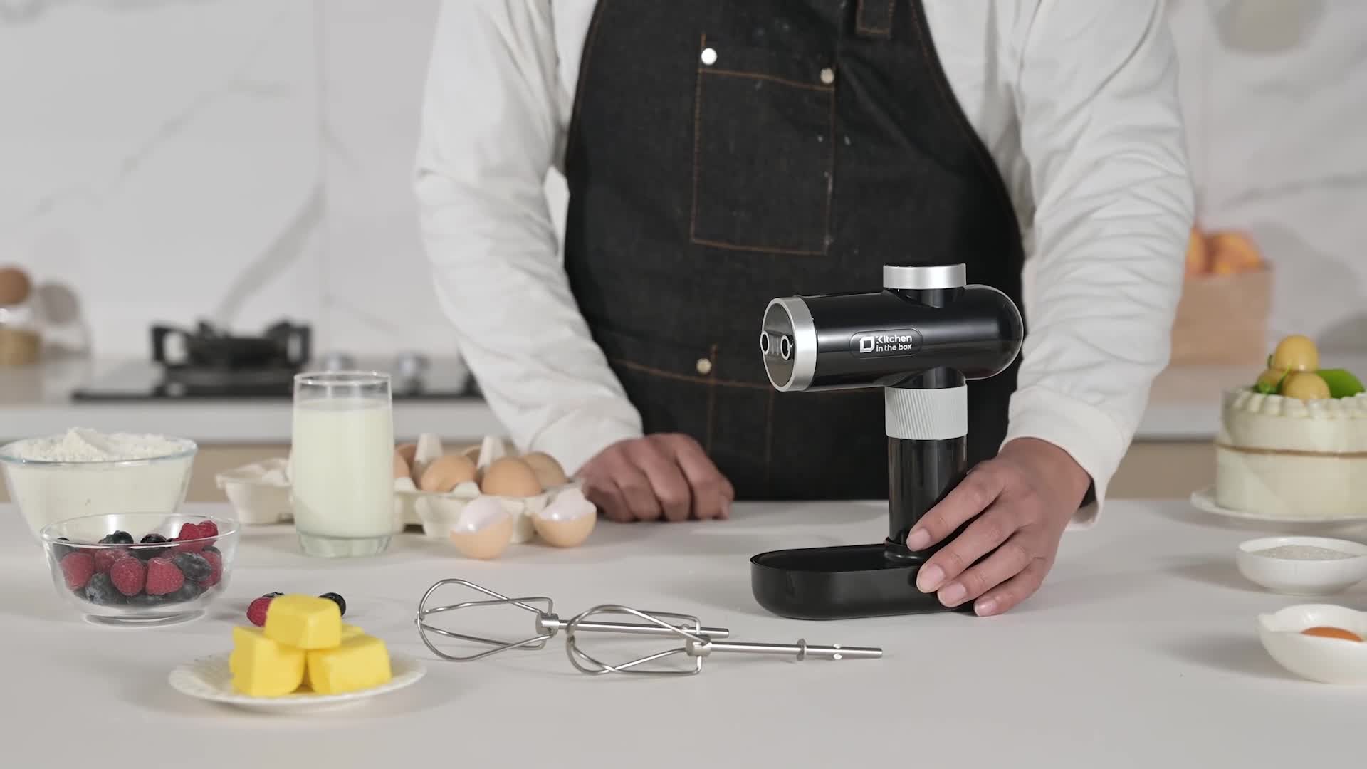 Amazon | Kitchen in the box ハンドミキサー コードレス 小型 泡立て
