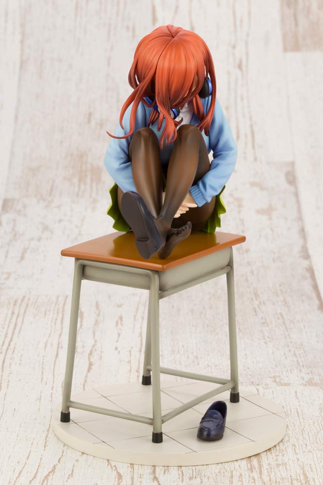 Amazon | 五等分の花嫁 中野三玖 1/8スケール PVC製 塗装済み完成品
