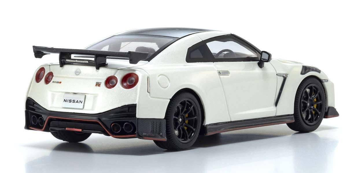 Amazon | 京商オリジナル 1/43 日産 GT-R ニスモ 2022 ホワイト 完成品