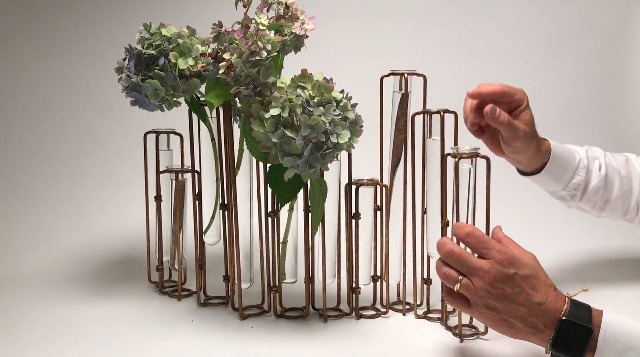 Amazon.com: Two's Company Tozai Home Lavoisier Hinged Flower Vases