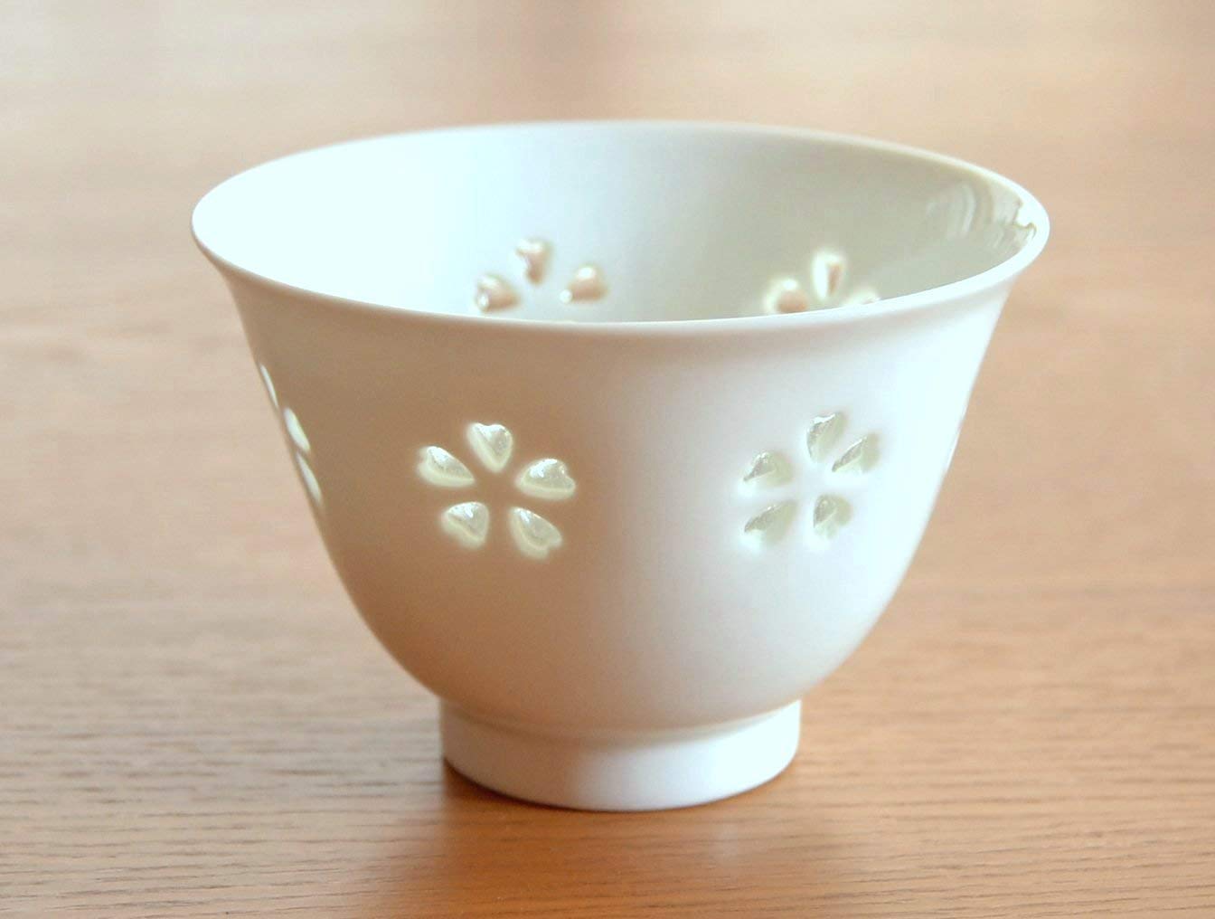 Amazon｜湯呑みセット 来客用 有田焼 ほたる 透かし 水晶彫花詰 煎茶碗