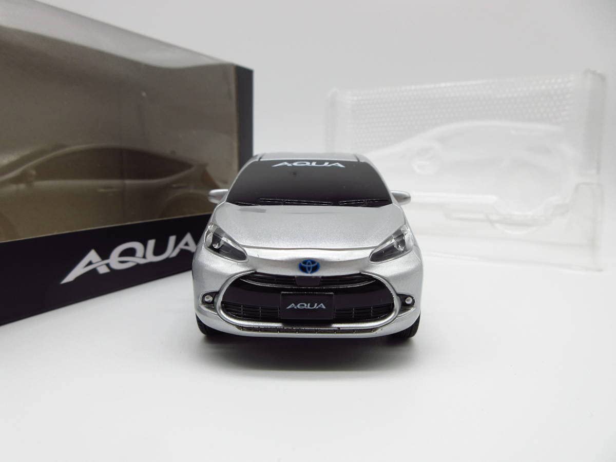 Amazon | トヨタ 新型アクア AQUA 型 非売品 プルバックカー ミニカー