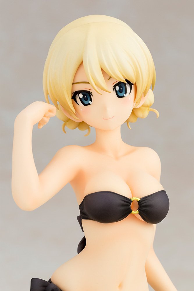 Amazon.co.jp: ガールズ&パンツァー 劇場版 ダージリン 水着ver. 1/7