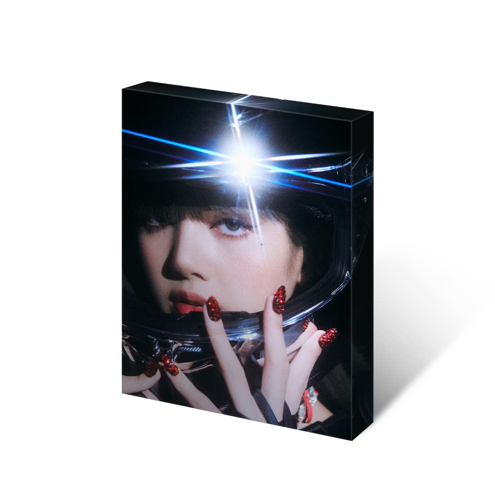 Amazon.com: Y PLUS LISA - LALISA Photobook [Special Edition] (Incl
