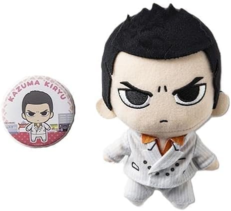 Amazon.co.jp: 龍が如く 0 ぬいぐるみ＆缶バッジセット 桐生 一馬