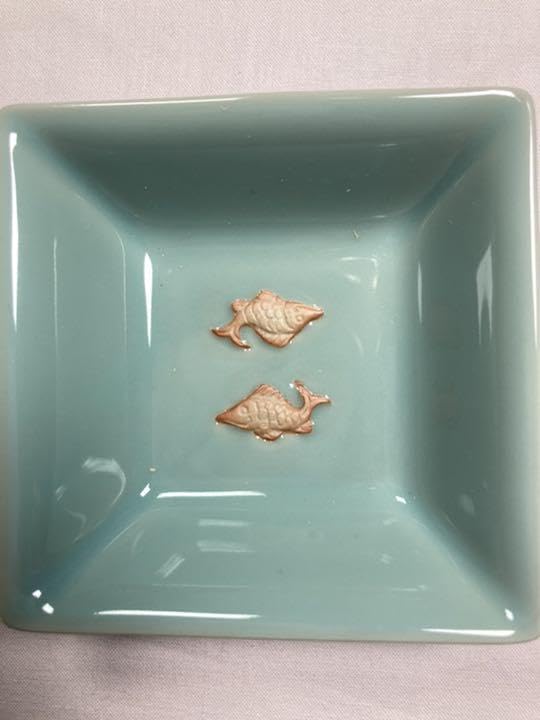 Amazon | たち吉 青磁双魚 小皿 5枚 ホビー グッズ | ノーブランド品