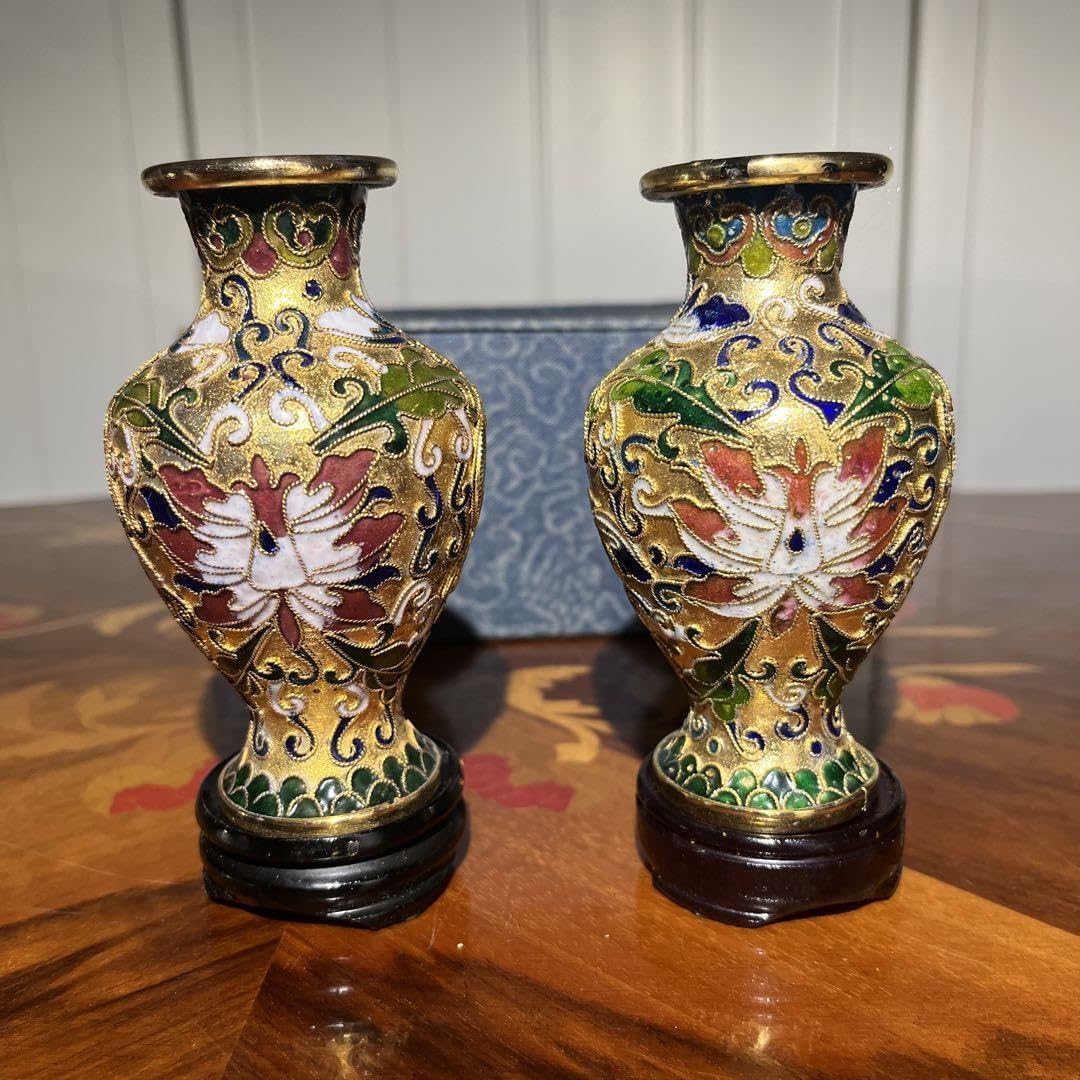 中国美術 七宝焼 景泰藍大花瓶・細工菊花柄・台座付き 中国美術 七宝焼