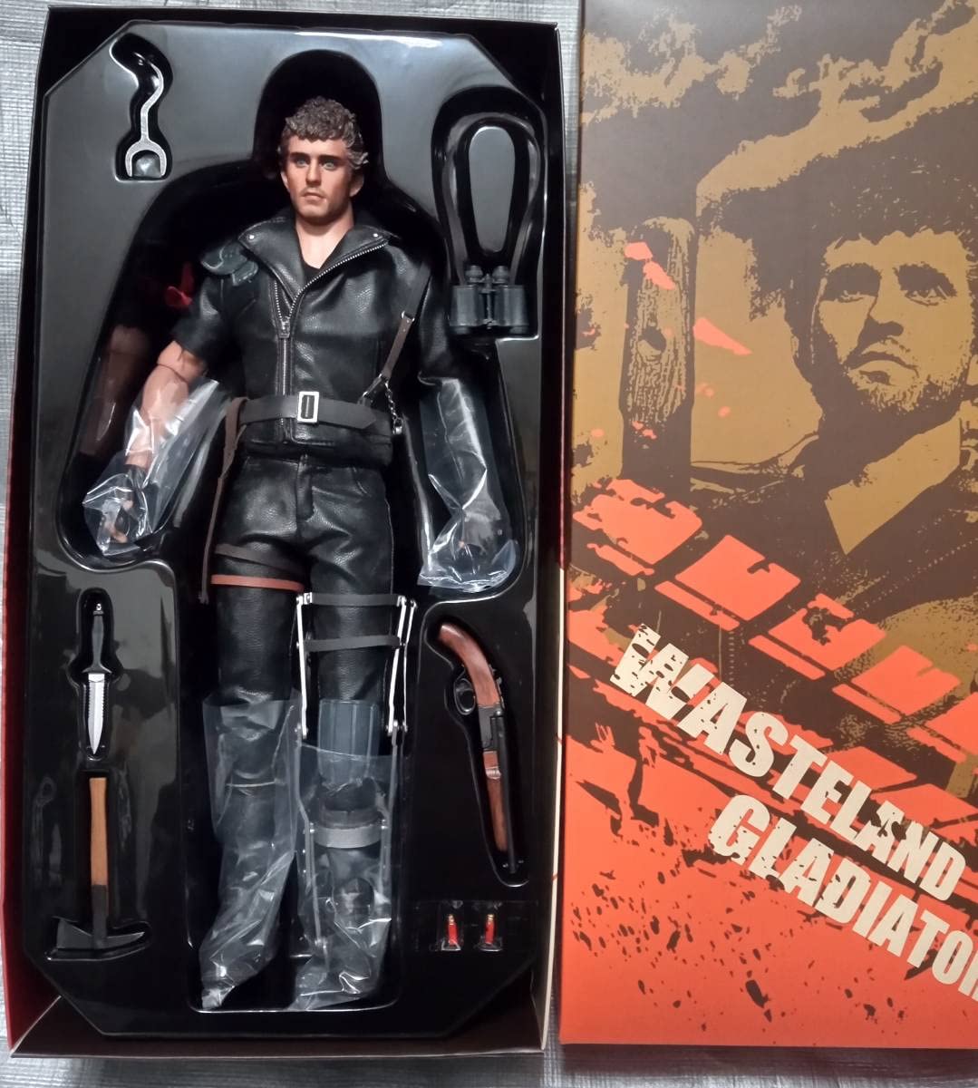 Amazon.co.jp: 1/6 マッドマックス メル・ギブソン アクション