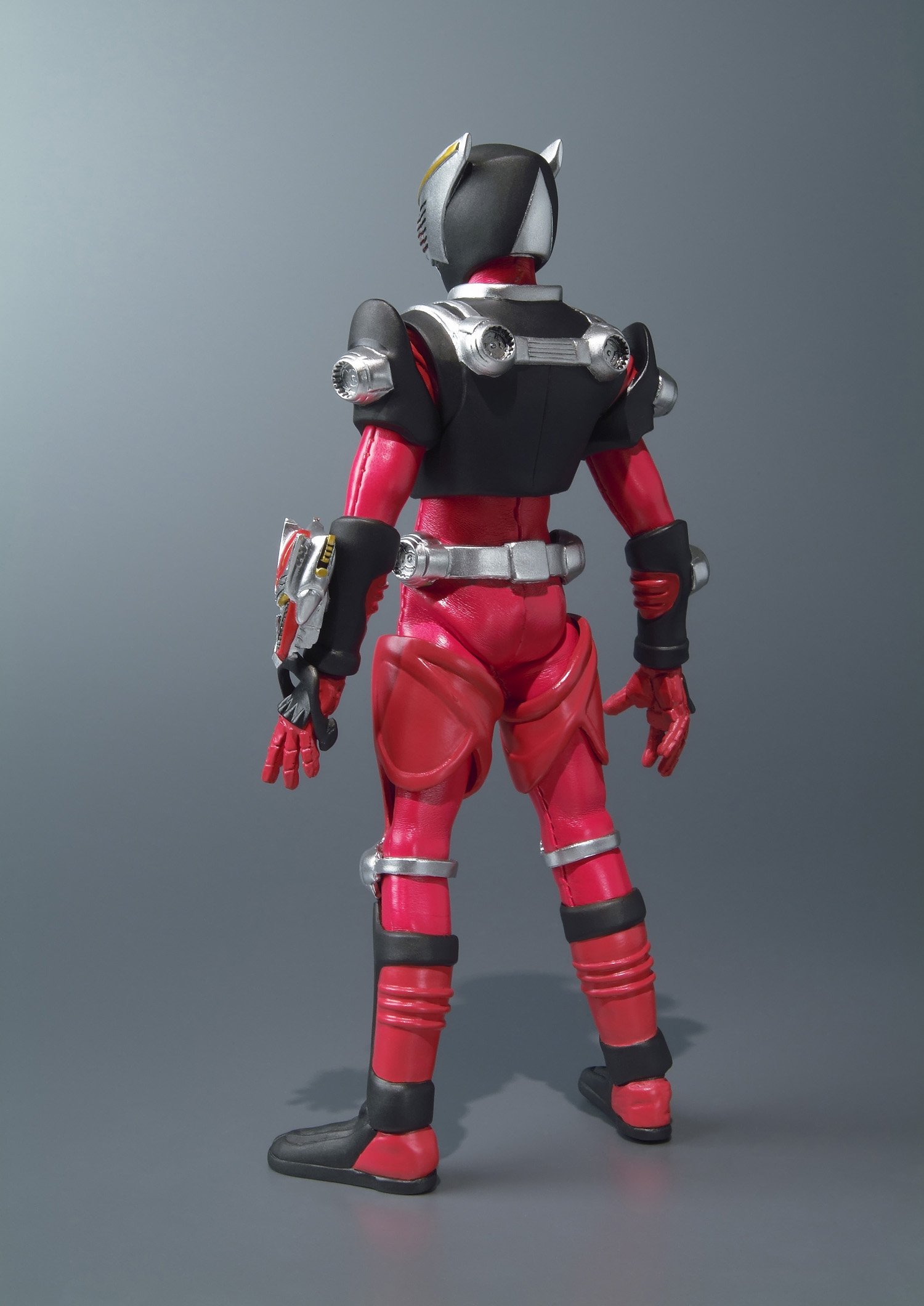 Amazon.co.jp: TAMASHII NATIONS TWIST ACTION FORM 仮面ライダー龍騎
