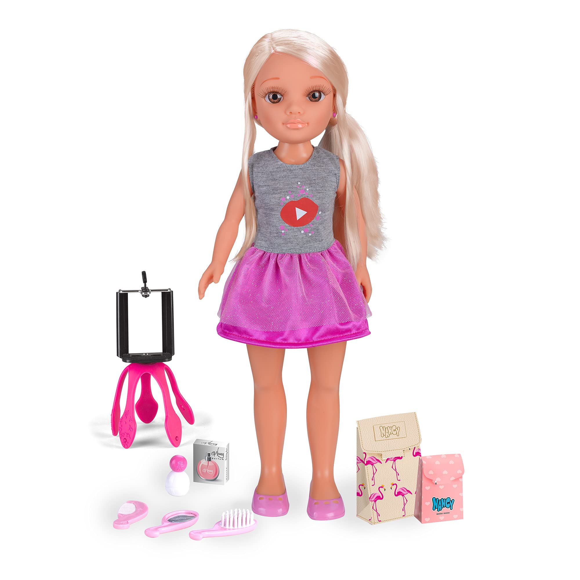Nancy - A day of YouTuber (Famosa 700014272) : Amazon.com.be: Toys