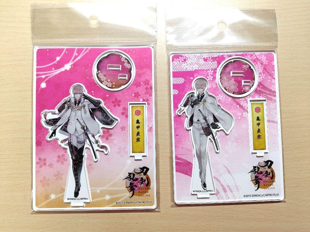 Amazon.co.jp: 刀剣乱舞亀甲貞宗アクリルフィギュアアクスタ : ホーム
