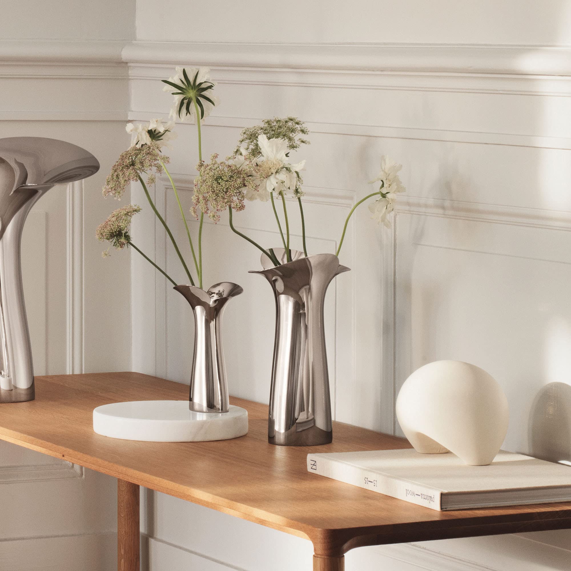 Amazon.co.jp: Georg Jensen 花瓶 フラワーベース 22cm BLOOM シルバー