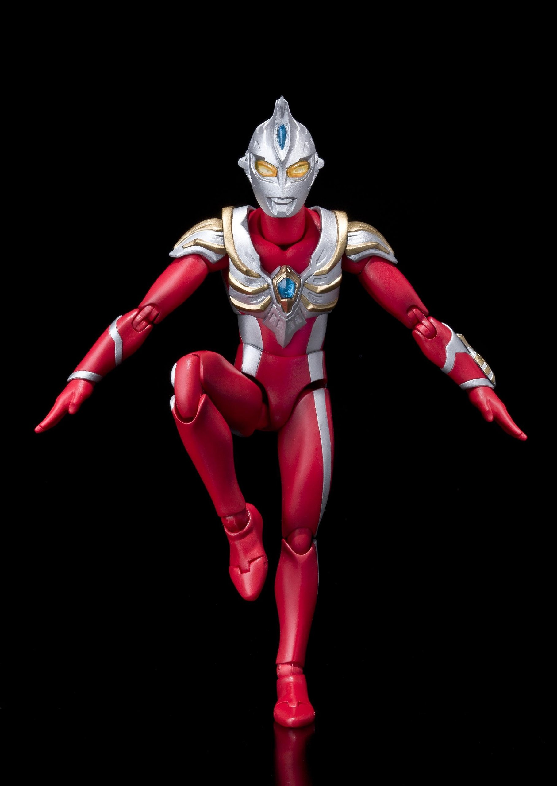 Amazon.co.jp: TAMASHII NATIONS ULTRA-ACT ウルトラマンマックス