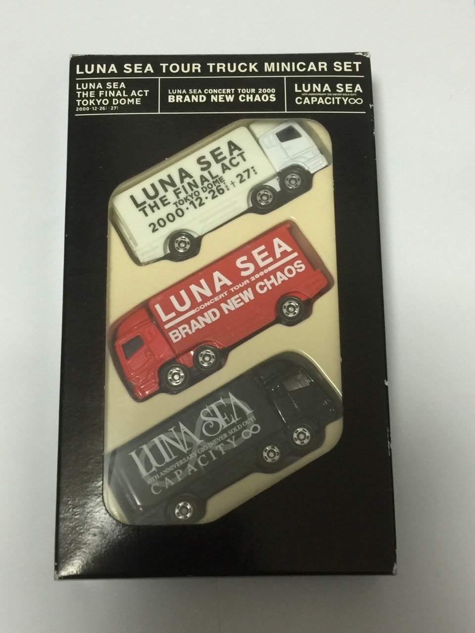Amazon.co.jp: LUNASEA TOUR TRUCK MINICAR SET : おもちゃ