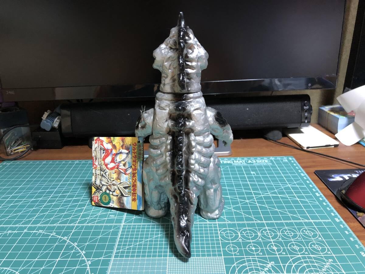 Amazon.co.jp: 限定復刻 生誕25周年記念ウルトラ怪獣シーボーズ : おもちゃ