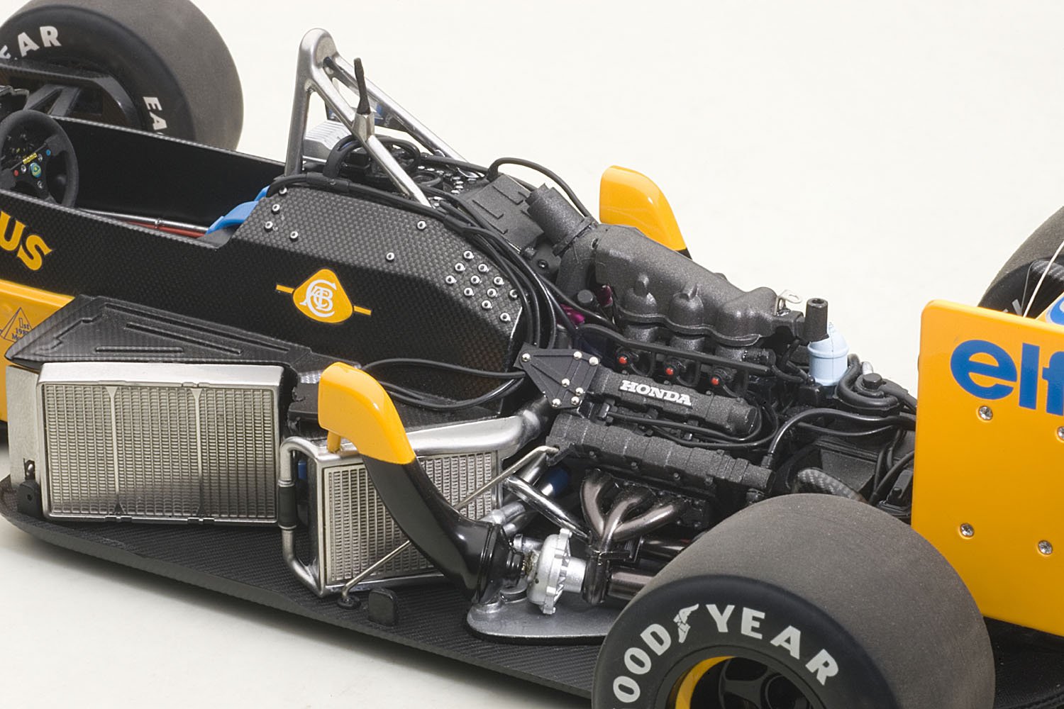 Amazon | AUTOart 1/18 ロータス 99T ホンダ F1 日本GP 1987 #11 中嶋