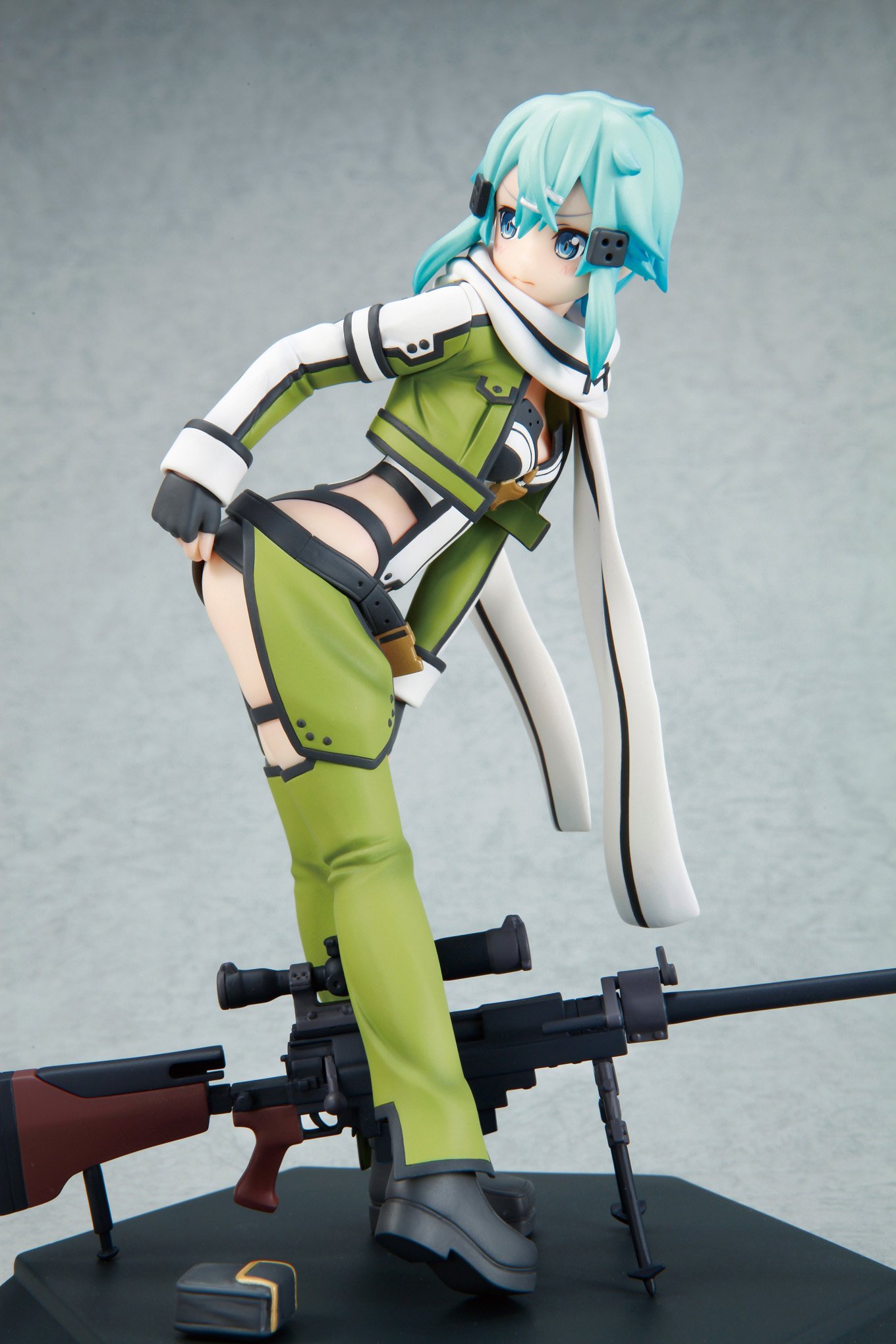 Amazon.co.jp: ソードアート・オンラインII シノン (1/8スケール塗装