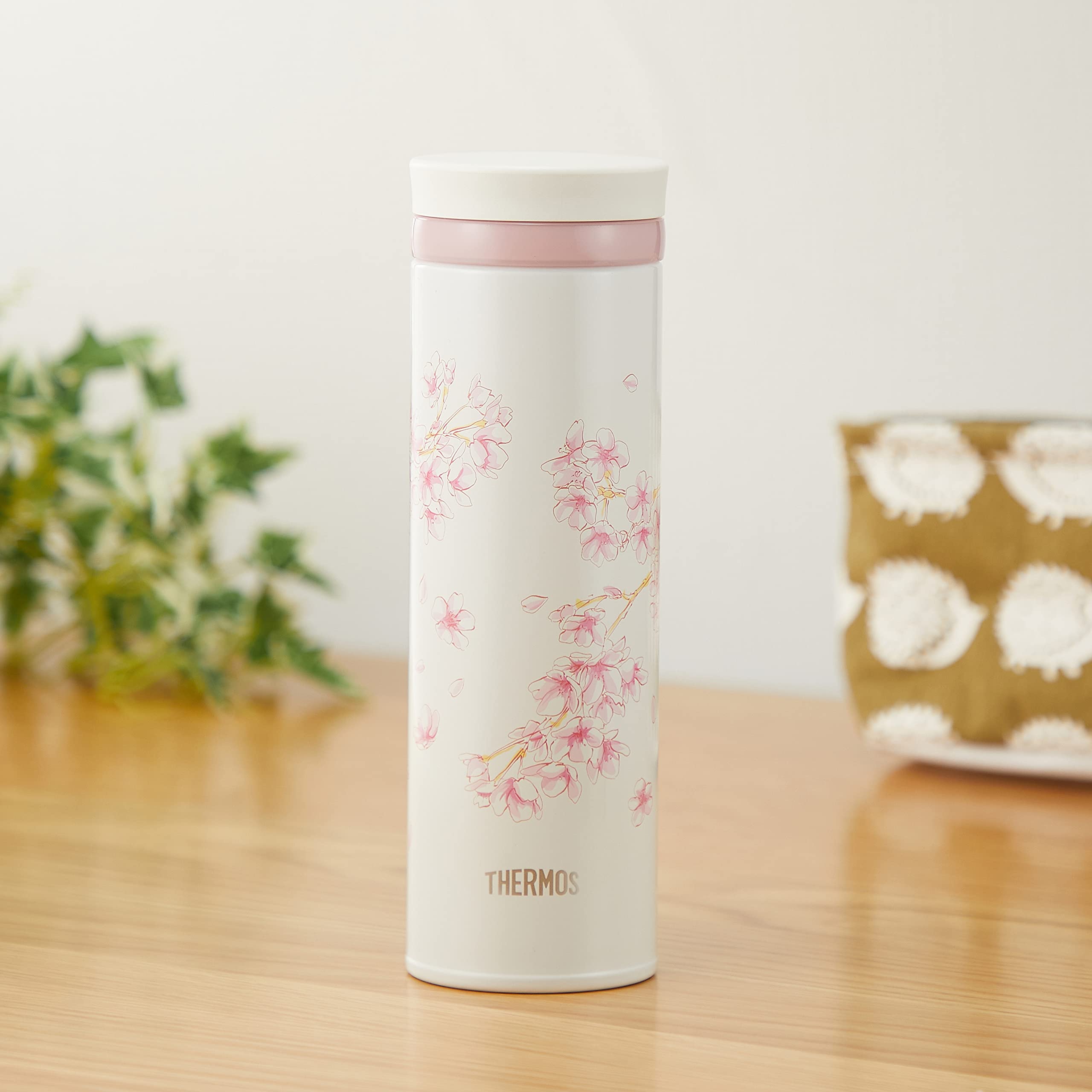 Amazon｜サーモス 水筒 日本製 真空断熱ケータイマグ 500ml ハナザクラ