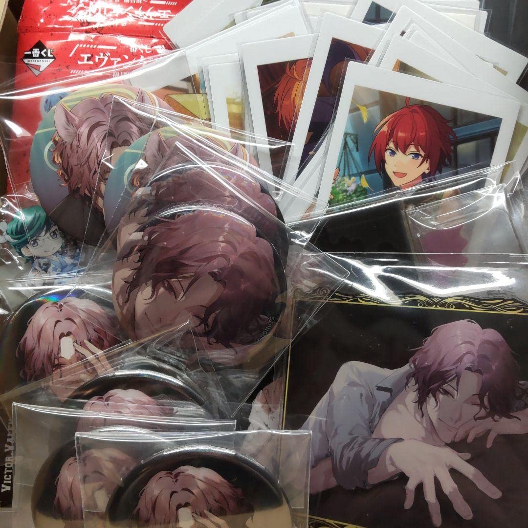Amazon.co.jp: あんスタ缶バッジ あんスタまとめ売り アニメグッズ