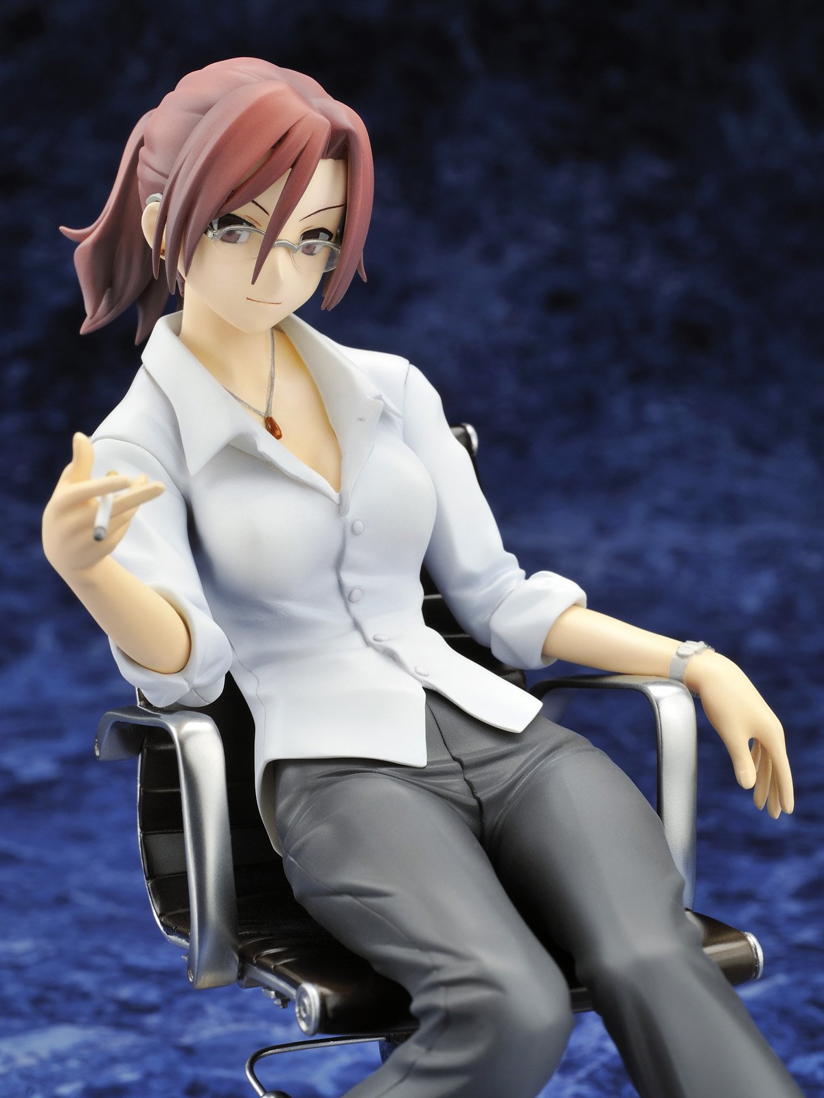 Amazon | アルター 蒼崎橙子 (1/8スケールPVC塗装済み完成品) - 劇場版