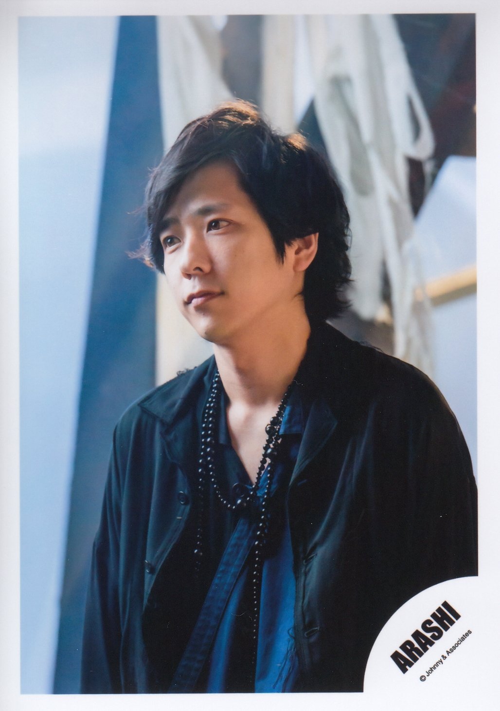 Amazon.co.jp: ARASHI 嵐 公式 生 写真 （二宮和也）AN00082 : おもちゃ