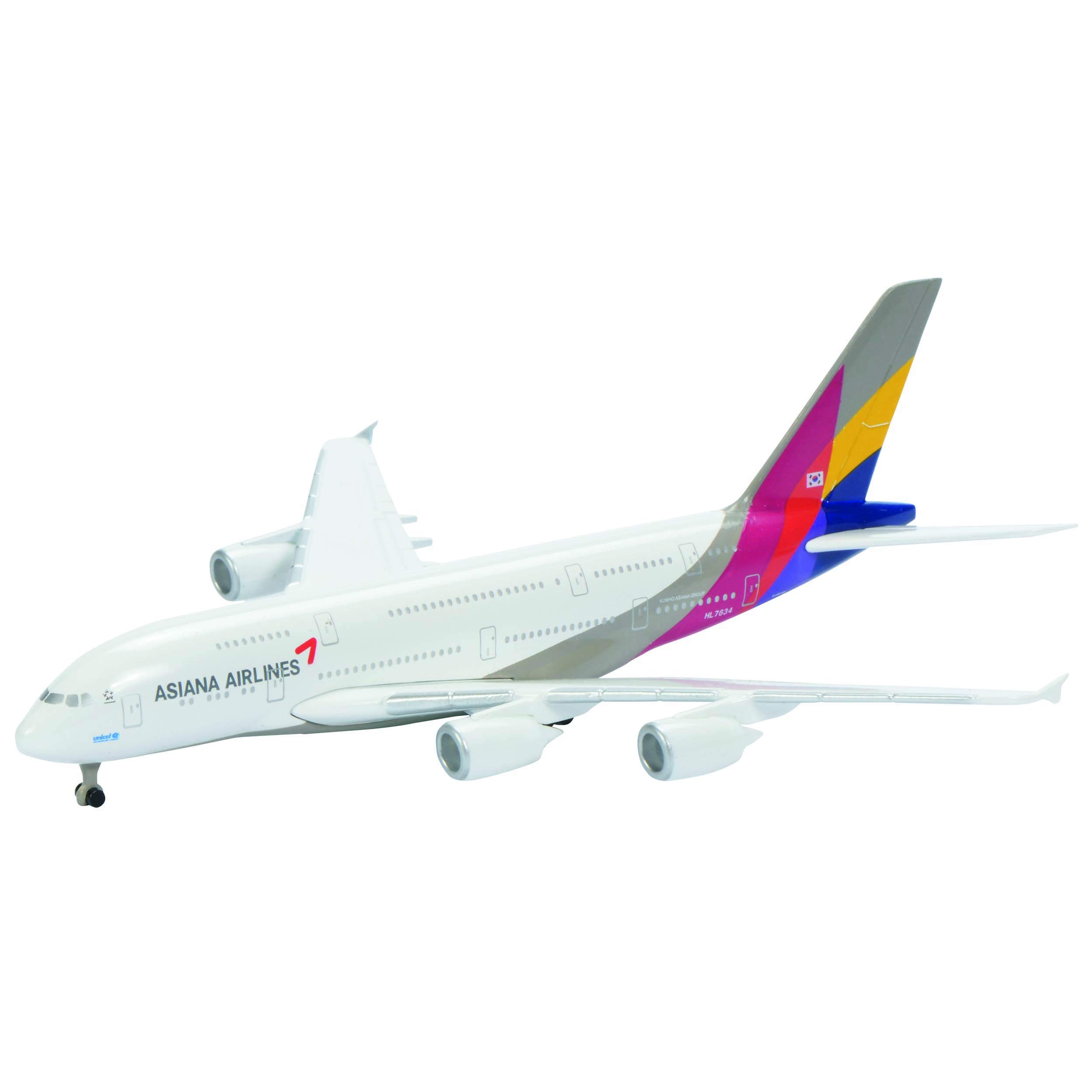 Amazon.co.jp: シュコー 1/600 エアバス A380-800 アシアナ航空 : ホビー