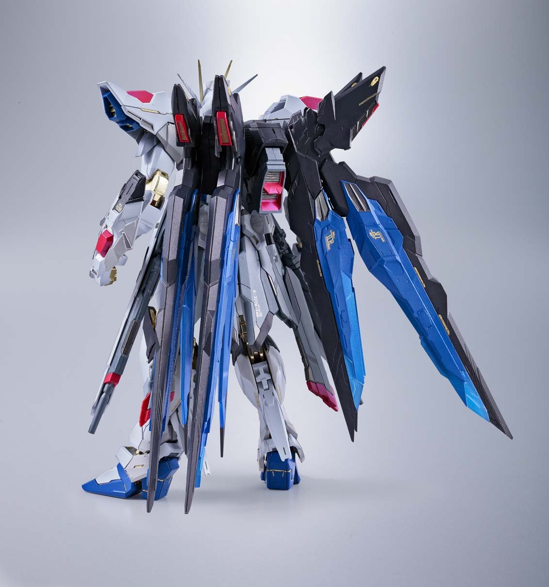 Amazon | TAMASHII NATIONS METAL BUILD ストライクフリーダムガンダム