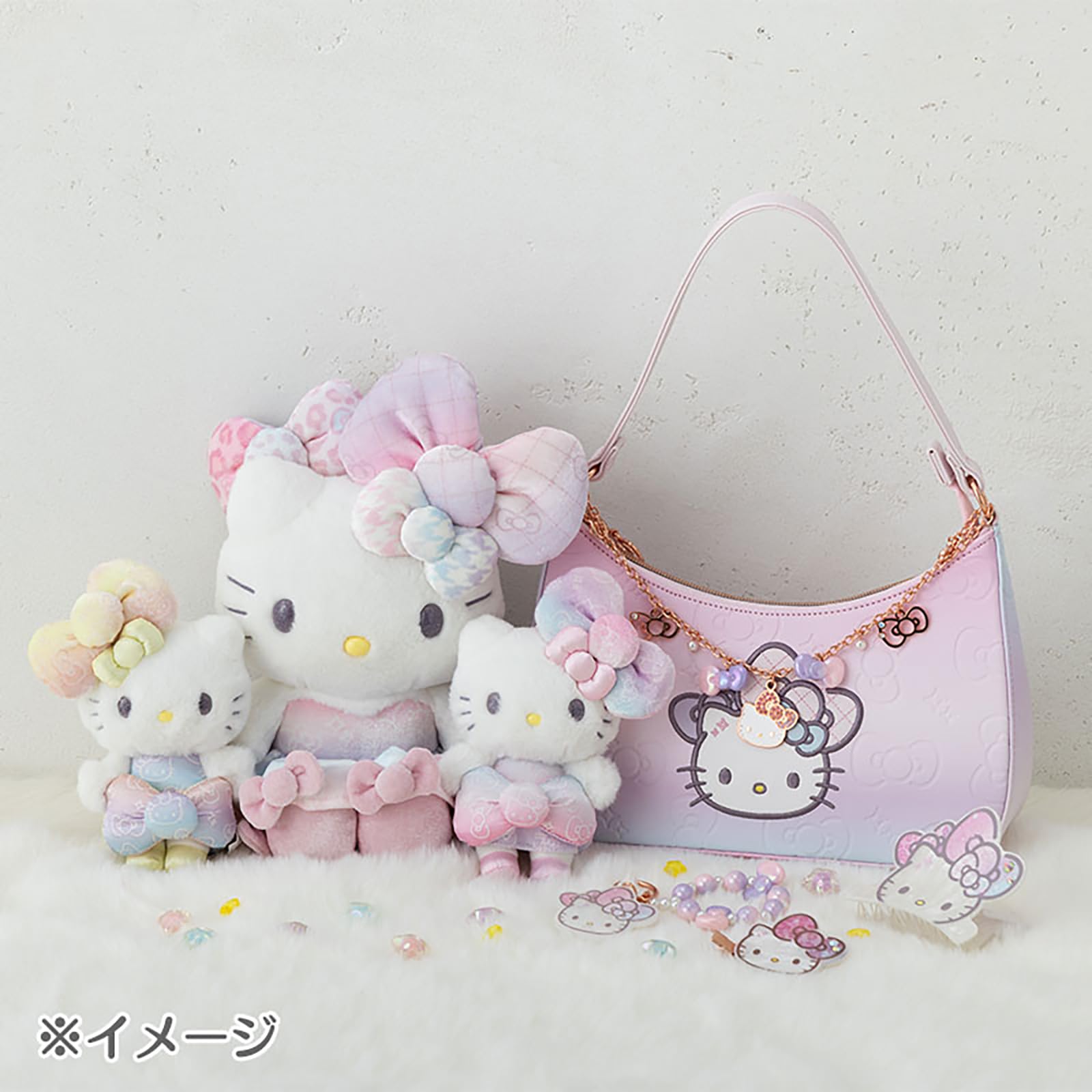 Amazon | サンリオ(SANRIO) マスコットホルダー（ハローキティ50th The
