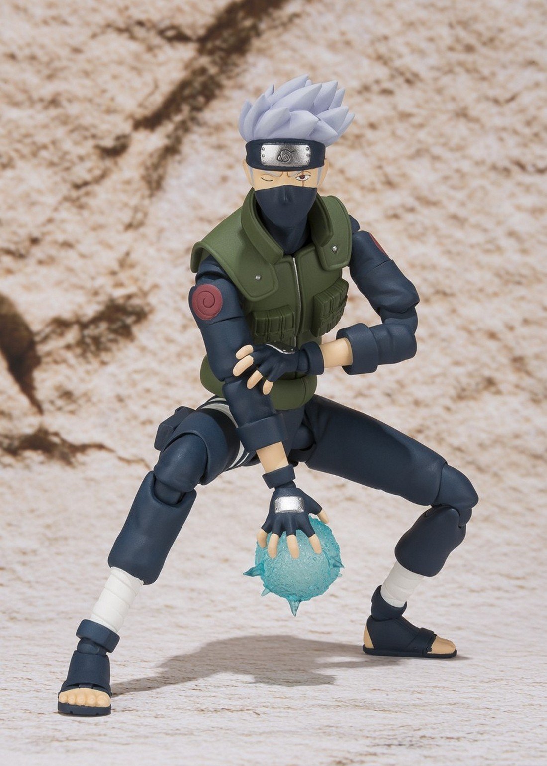 Amazon.co.jp: S.H.Figuarts はたけカカシ【2015年12月発売】【魂