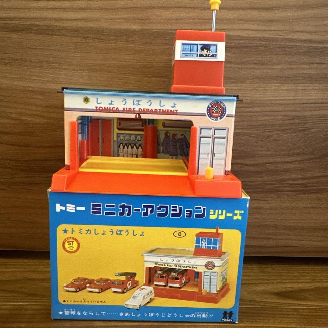 Amazon.co.jp: トミー ミニカーアクションシリーズ レトロ : おもちゃ