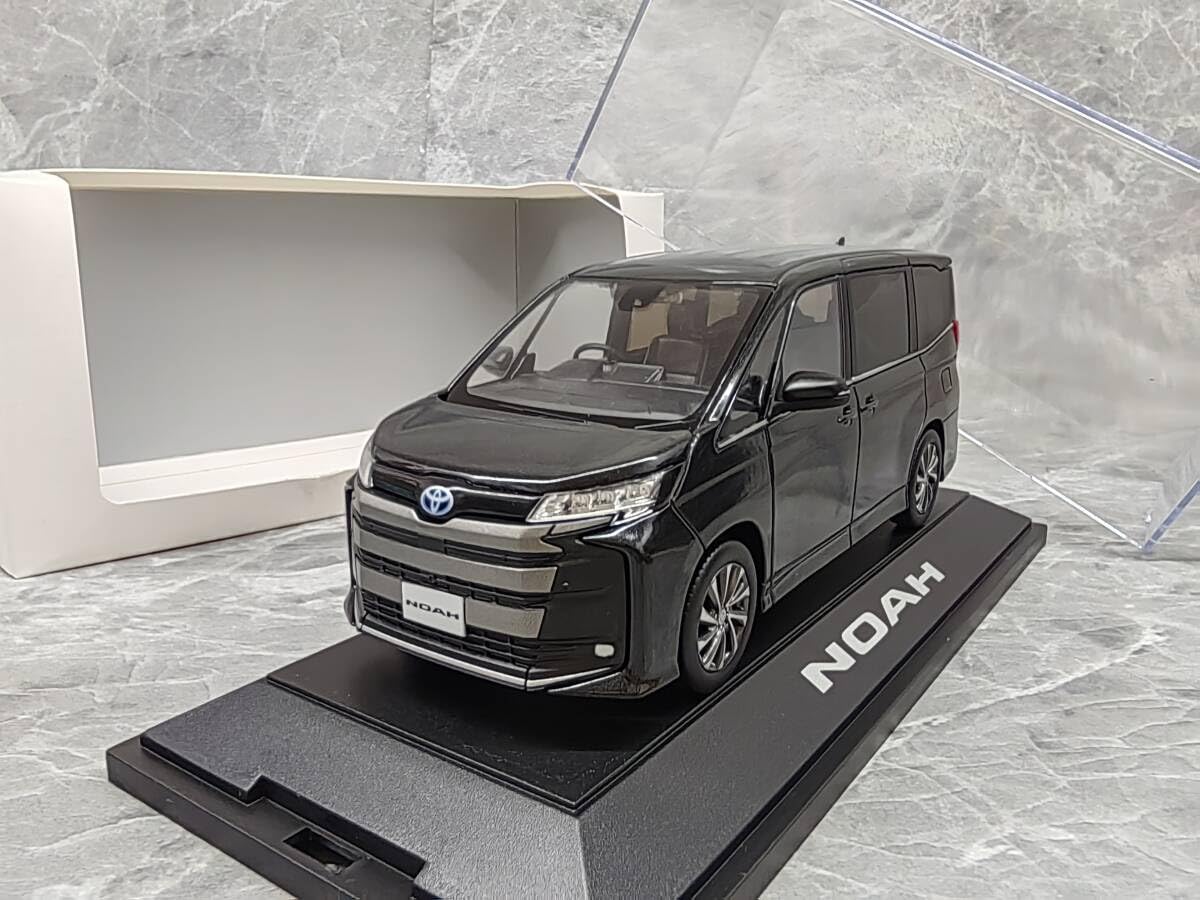 Amazon | 1/30 ミニカー ノア NOAH 黒 | ミニカー・ダイキャストカー