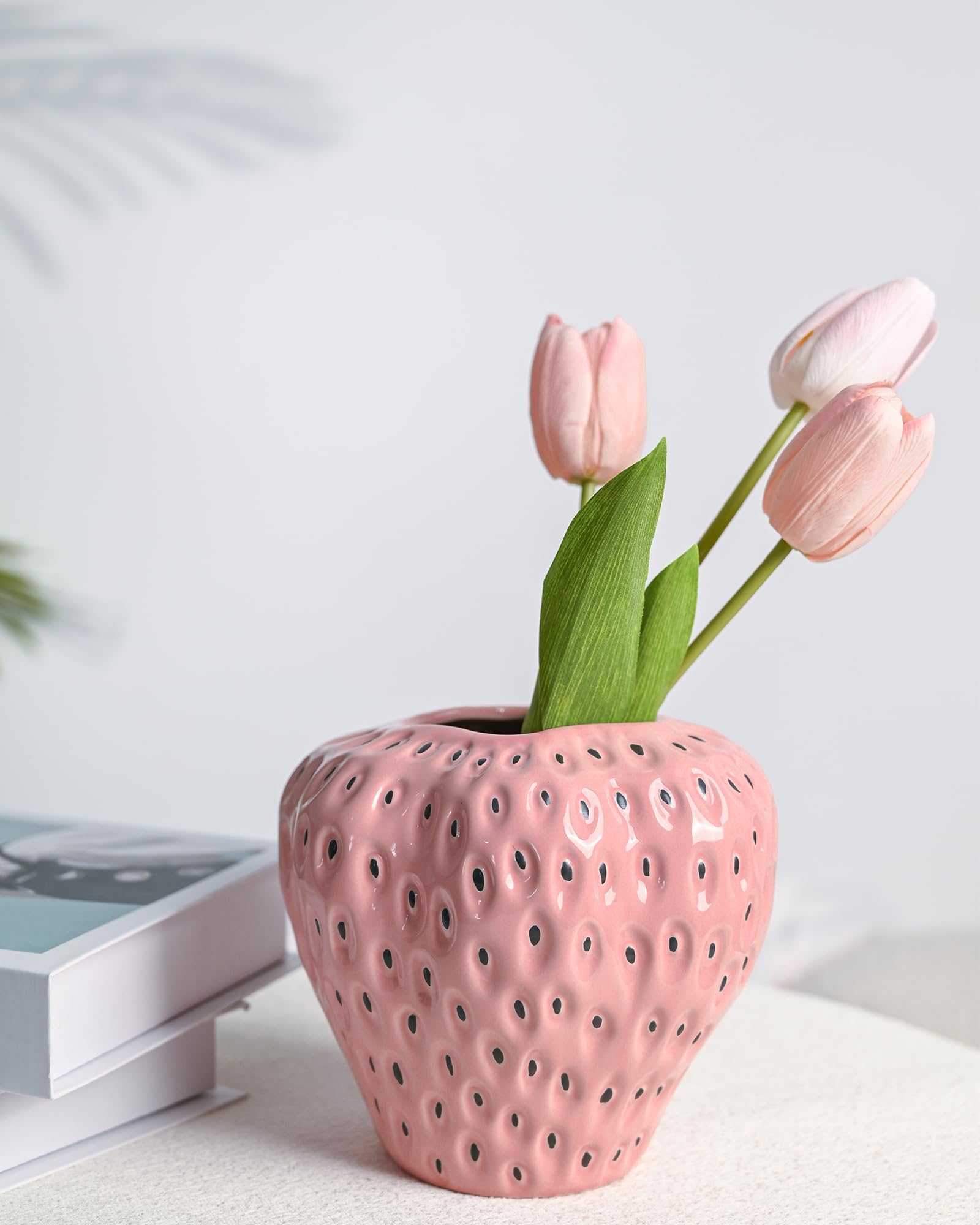 DN DECONATION Pink Strawberry Vase for Flower, Strawberry Shaped