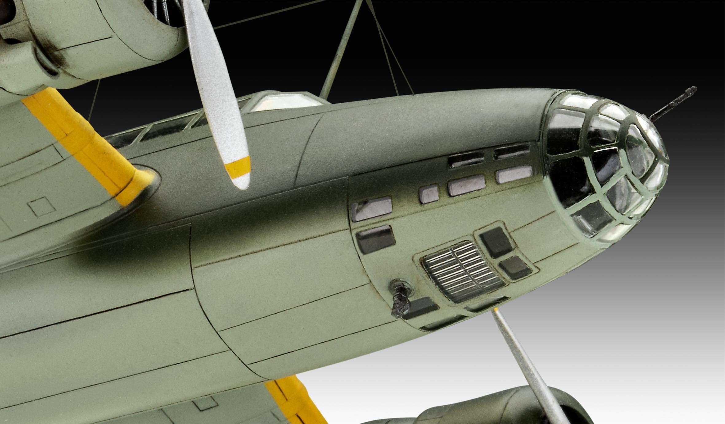 Amazon | ドイツレベル 1/72 日本陸軍 Ki-21-Ia 九七式重爆撃機