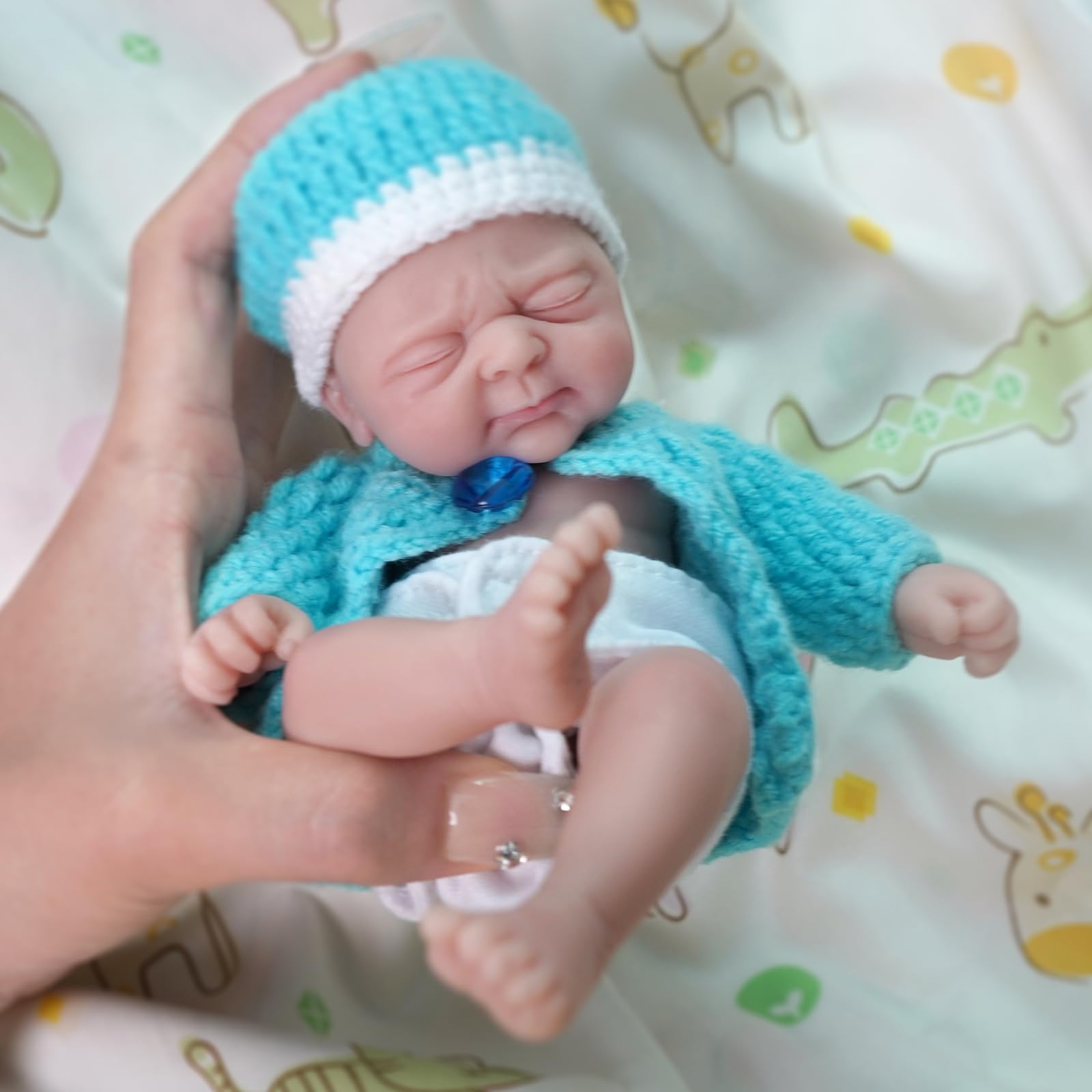 Amazon | 7インチ 女の子 ミニサイズ 未熟児 全身シリコン ベビー