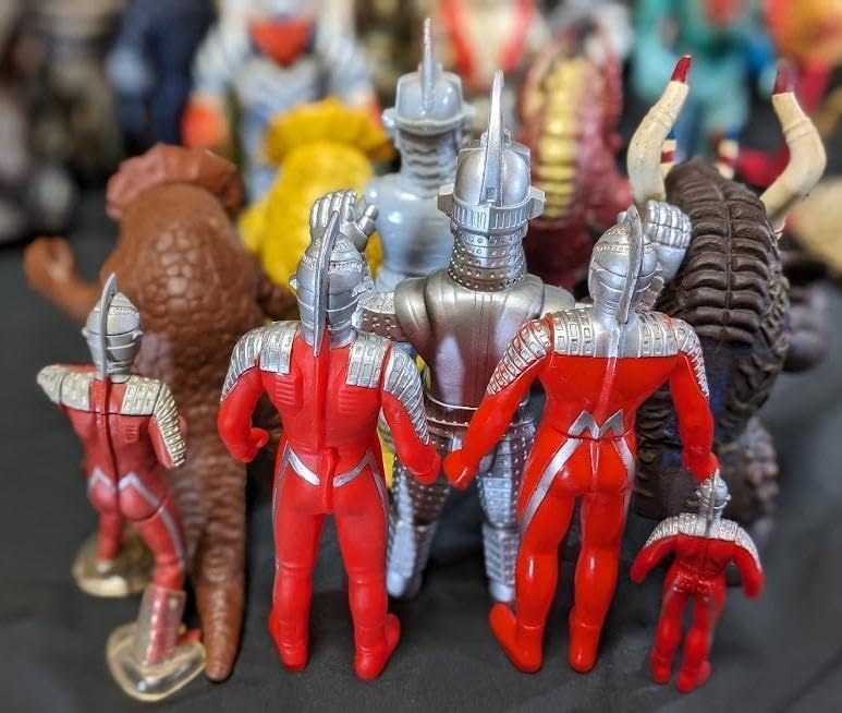 ウルトラセブン＆登場怪獣・宇宙人（バンダイ）ソフビ37体セット＋4