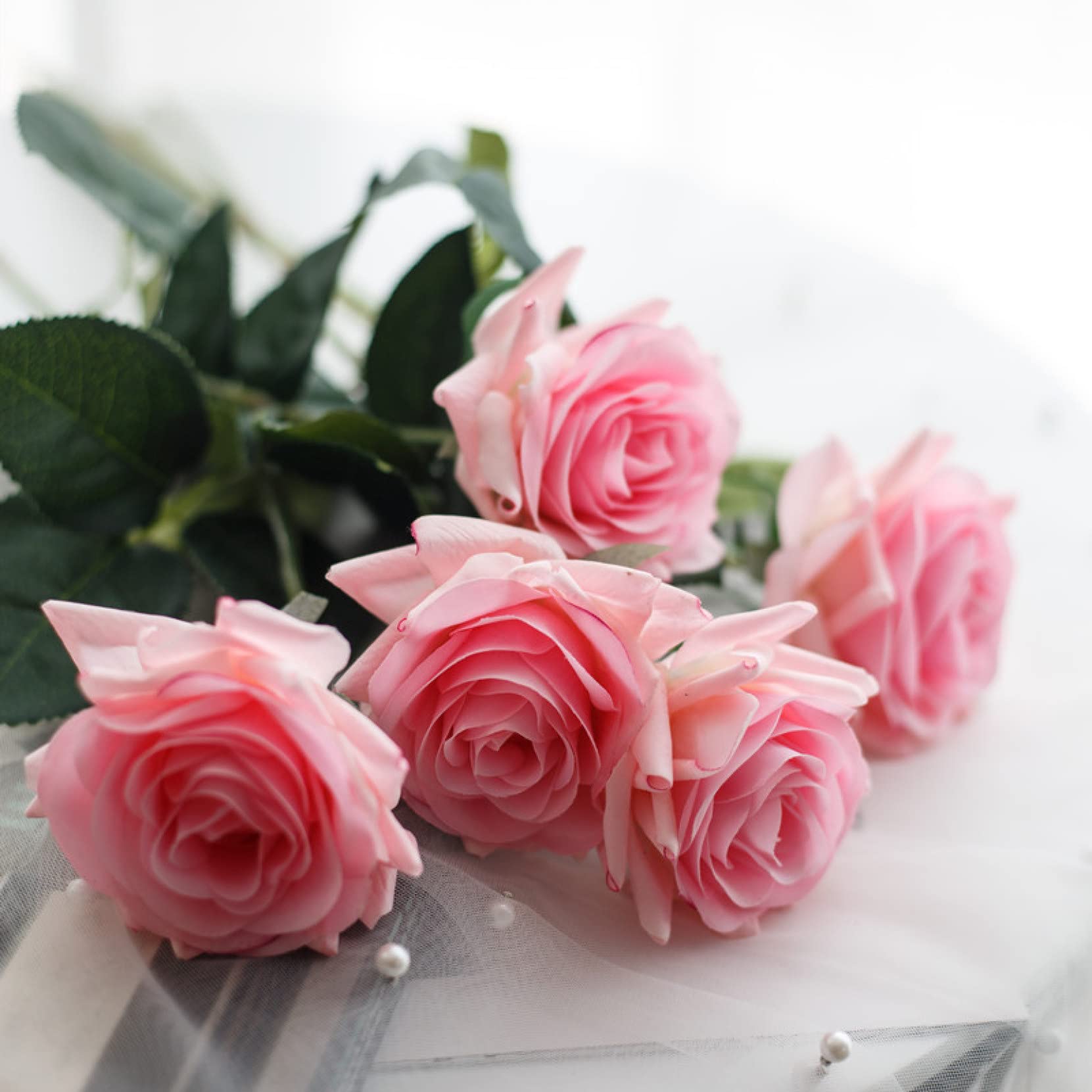 Amazon｜造花 枯れない花 アートフラワー 深桃色 5本 バラ 薔薇 ばら